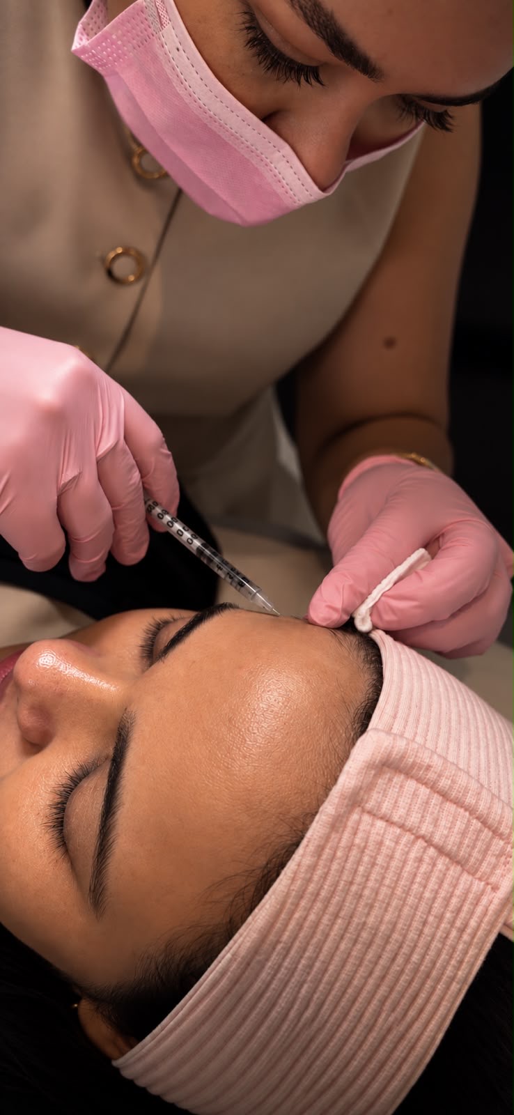 Procedimento de botox — Assensi Derm
